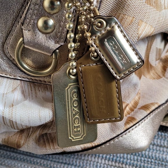 COACH Madison Sabrina convertible strap gold - Picture 4 of 9